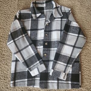 Women's Black & White Plaid Button-Front Shirt Jacket